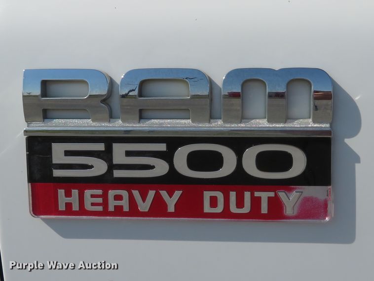 image for item DI3755 2008 Dodge Ram 5550HD  utility truck