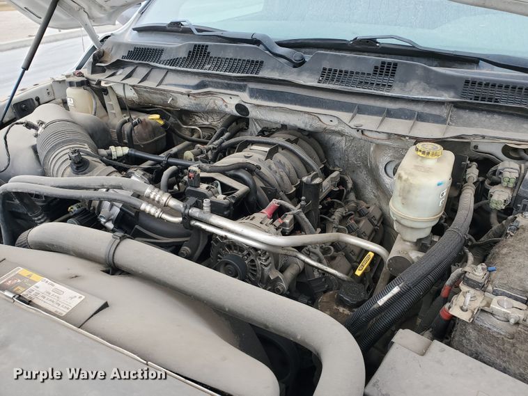 image for item DI5008 2015 Dodge Ram 5500HD  truck cab and chassis