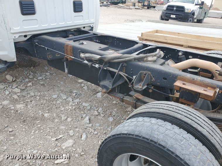 image for item DI5008 2015 Dodge Ram 5500HD  truck cab and chassis