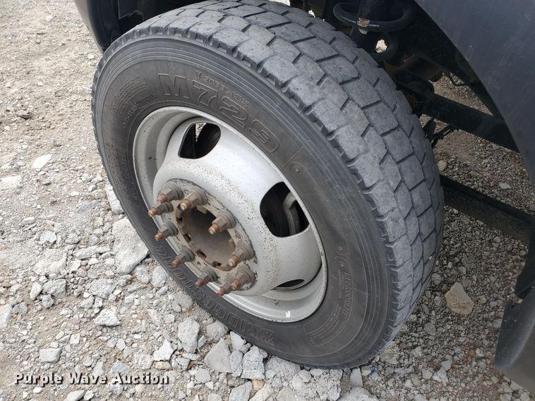 image for item DI5008 2015 Dodge Ram 5500HD  truck cab and chassis