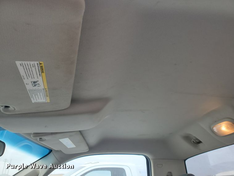 image for item DI5010 2015 Dodge Ram 5500HD  truck cab and chassis