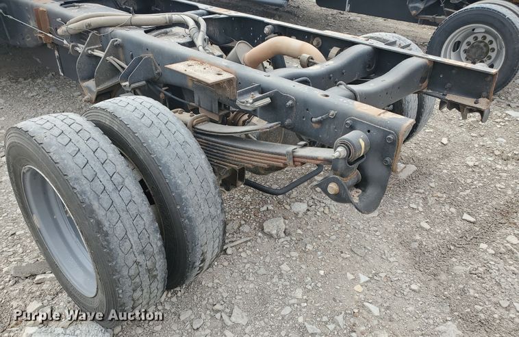 image for item DI5010 2015 Dodge Ram 5500HD  truck cab and chassis