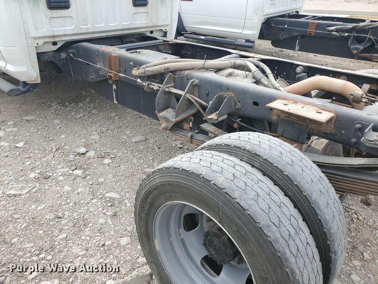 image for item DI5010 2015 Dodge Ram 5500HD  truck cab and chassis