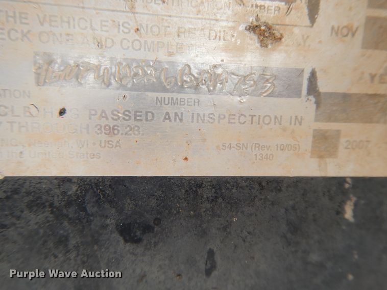 image for item DI7729 2006 Multiquip pressure washer trailer