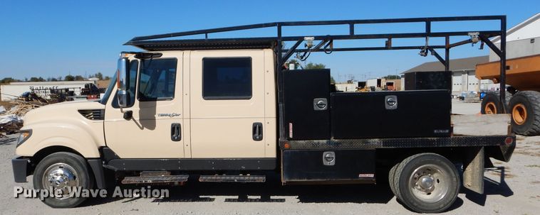 image for item DI8331 2013 International TerraStar  Crew Cab flatbed truck