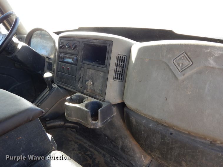 image for item DI8331 2013 International TerraStar  Crew Cab flatbed truck