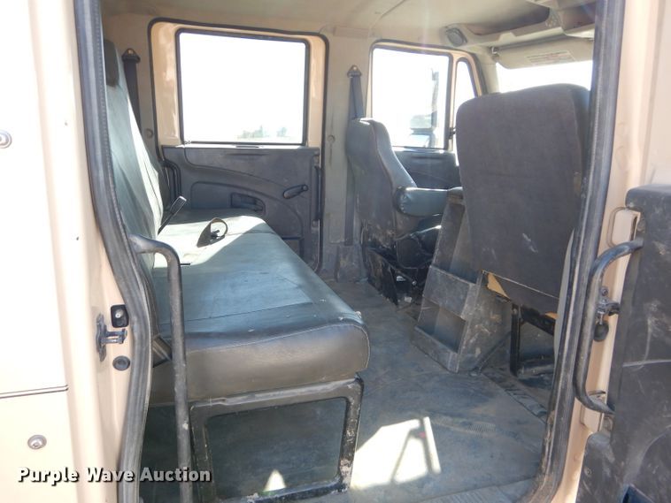 image for item DI8331 2013 International TerraStar  Crew Cab flatbed truck