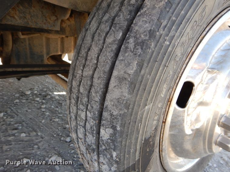 image for item DI8331 2013 International TerraStar  Crew Cab flatbed truck