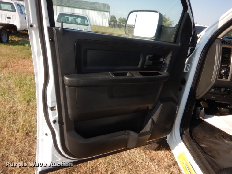 image for item DJ2045 2012 Dodge Ram 4500  Crew Cab flatbed truck