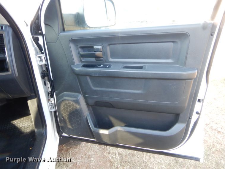 image for item DJ2045 2012 Dodge Ram 4500  Crew Cab flatbed truck