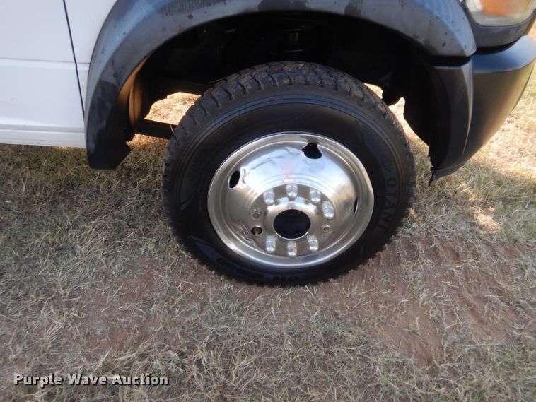 image for item DJ2045 2012 Dodge Ram 4500  Crew Cab flatbed truck