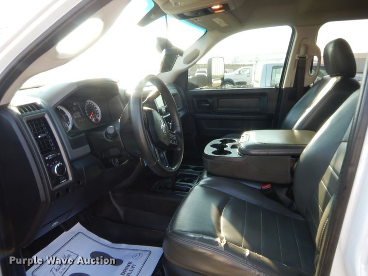 image for item DJ2046 2013 Dodge Ram 5500  Crew Cab flatbed truck