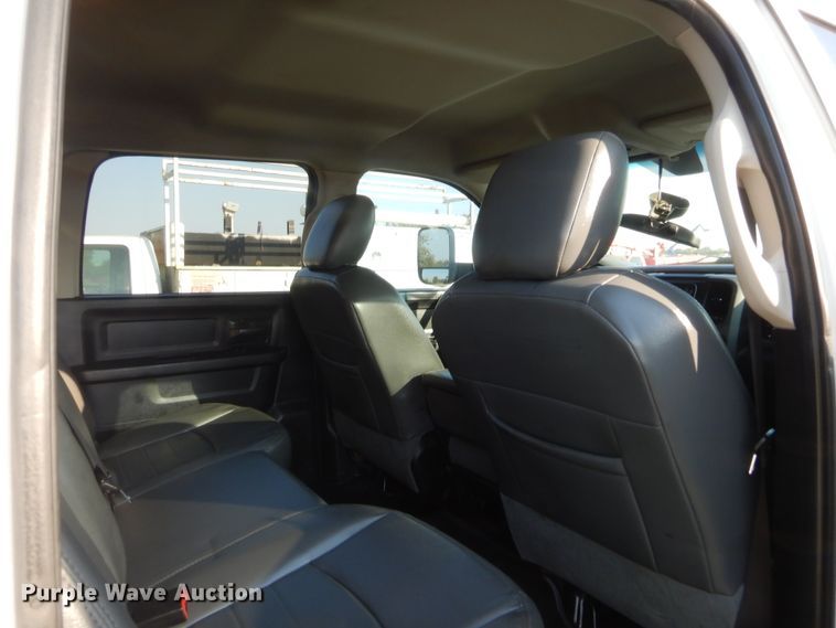 image for item DJ2046 2013 Dodge Ram 5500  Crew Cab flatbed truck