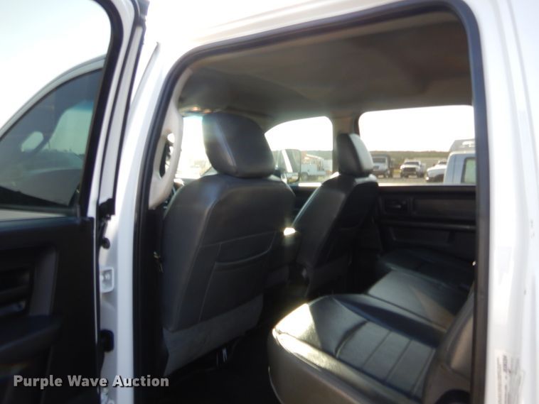 image for item DJ2046 2013 Dodge Ram 5500  Crew Cab flatbed truck