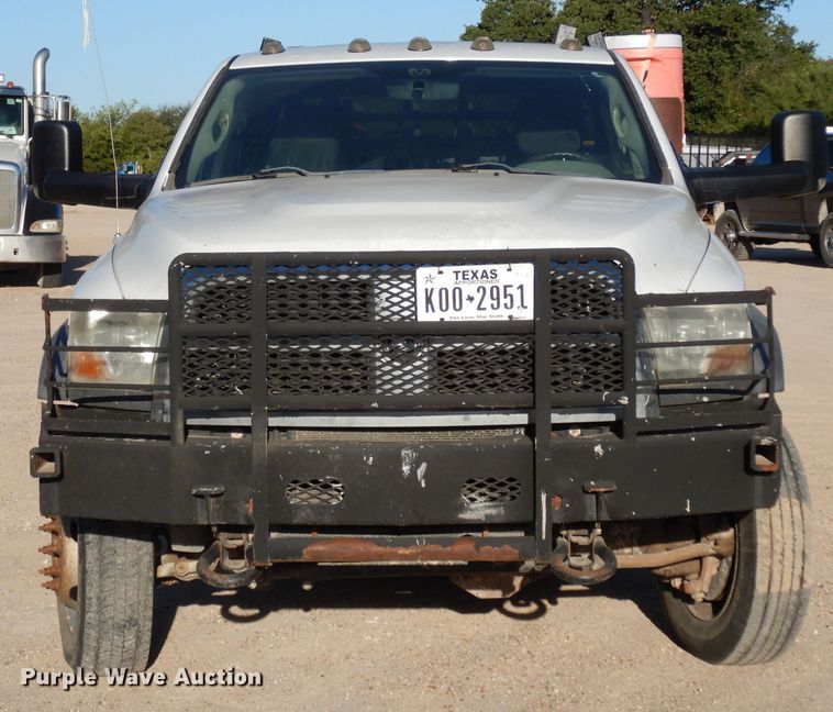 image for item DJ6593 2012 Dodge Ram 4500  Crew Cab flatbed truck