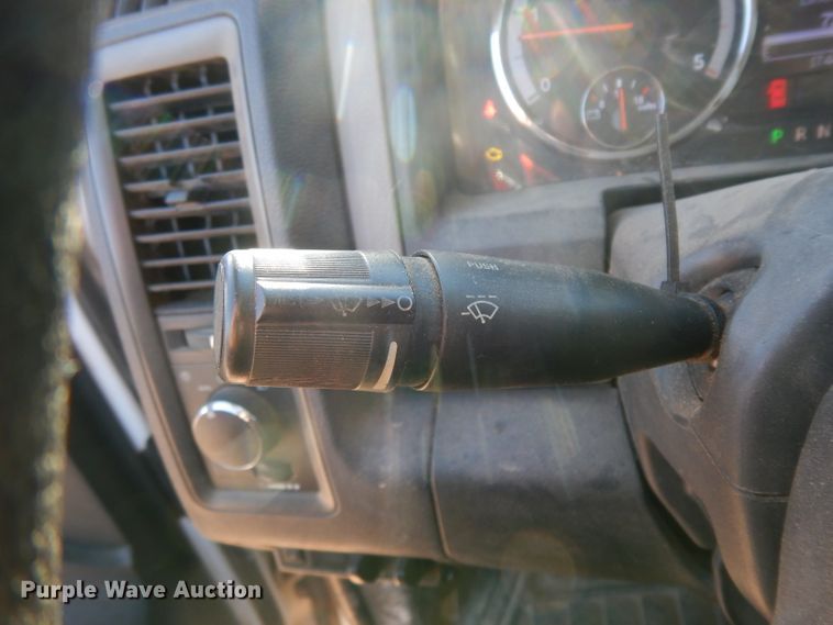 image for item DJ6593 2012 Dodge Ram 4500  Crew Cab flatbed truck