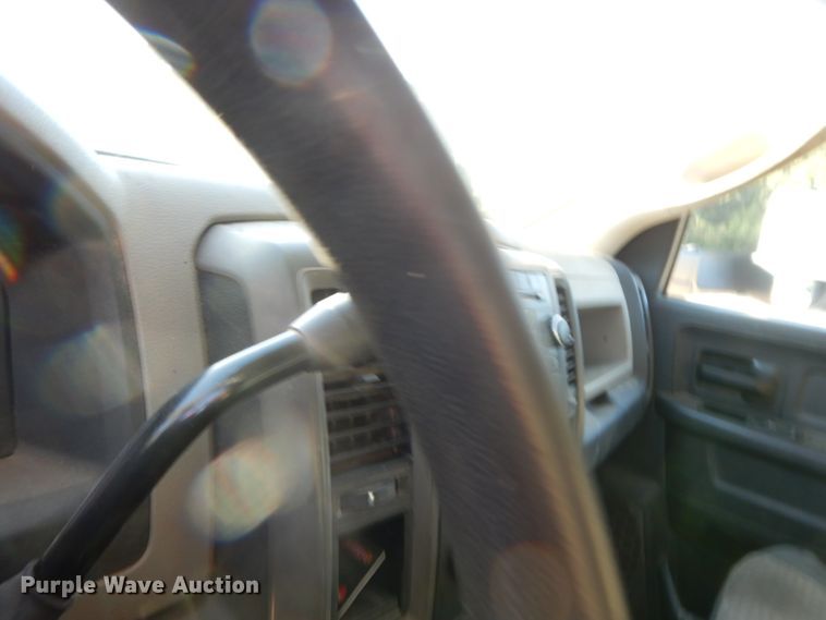 image for item DJ6593 2012 Dodge Ram 4500  Crew Cab flatbed truck