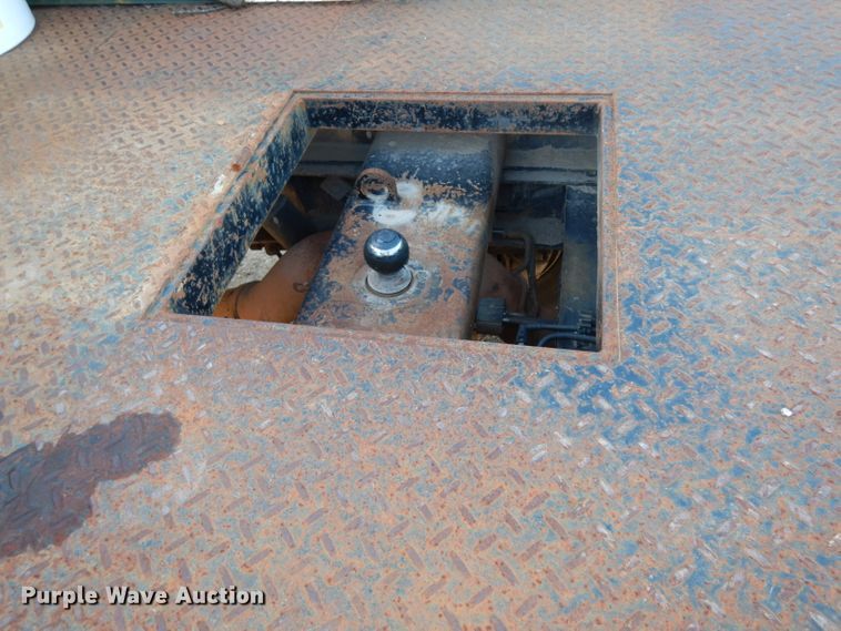 image for item DJ6593 2012 Dodge Ram 4500  Crew Cab flatbed truck