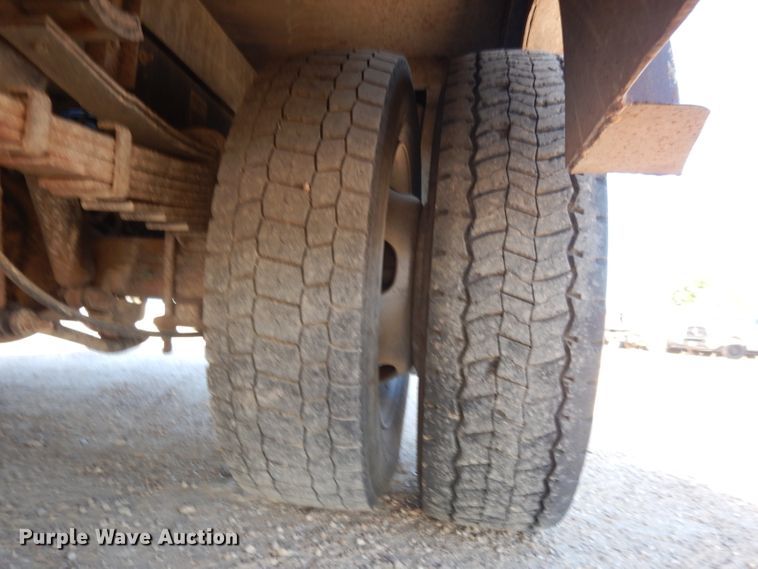 image for item DJ6593 2012 Dodge Ram 4500  Crew Cab flatbed truck