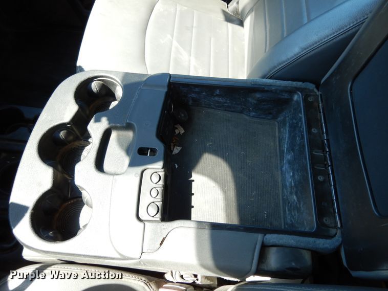 image for item DJ6607 2015 Dodge Ram 5500  bucket truck