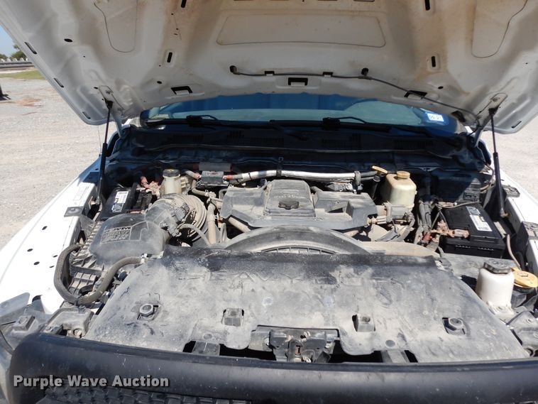 image for item DJ6607 2015 Dodge Ram 5500  bucket truck