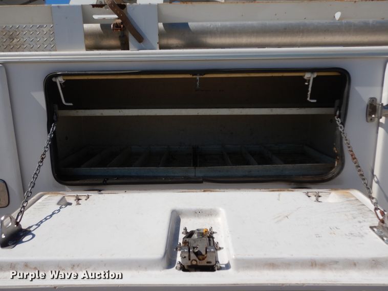 image for item DJ6607 2015 Dodge Ram 5500  bucket truck