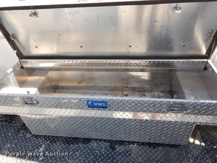 image for item DJ6607 2015 Dodge Ram 5500  bucket truck