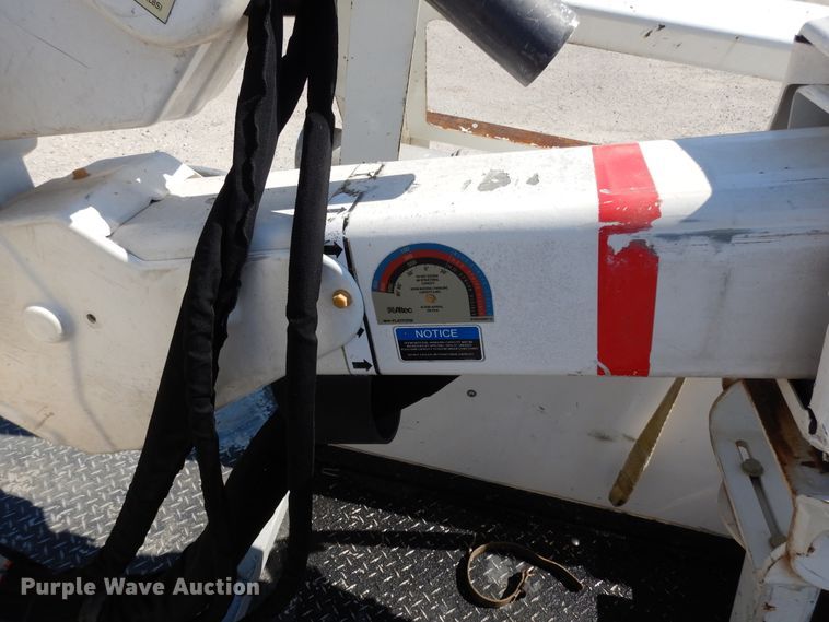 image for item DJ6607 2015 Dodge Ram 5500  bucket truck