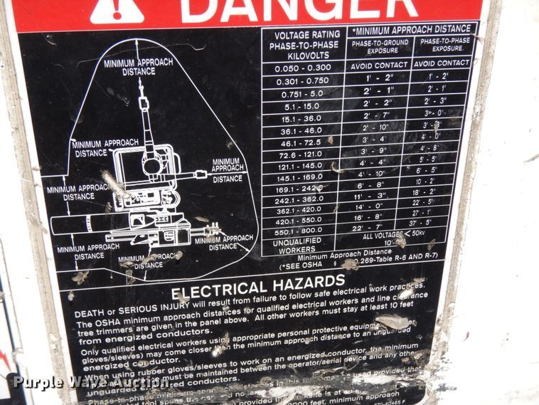 image for item DJ6607 2015 Dodge Ram 5500  bucket truck