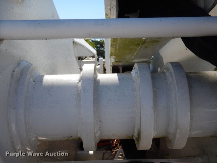 image for item DJ6607 2015 Dodge Ram 5500  bucket truck