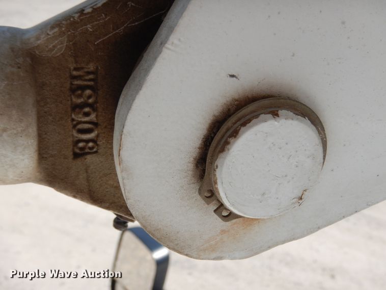 image for item DJ6607 2015 Dodge Ram 5500  bucket truck