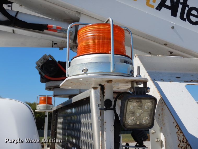 image for item DJ6607 2015 Dodge Ram 5500  bucket truck