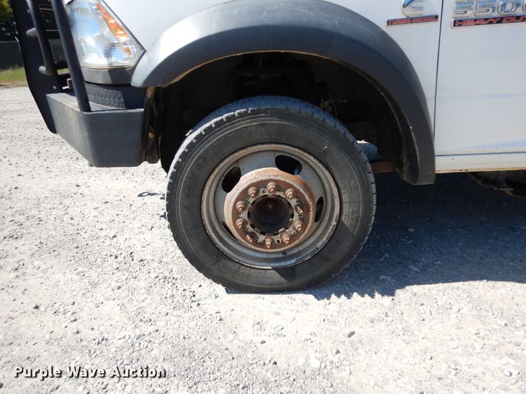 image for item DJ6607 2015 Dodge Ram 5500  bucket truck