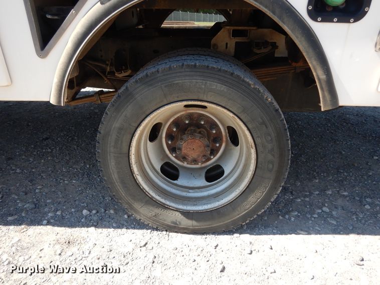 image for item DJ6607 2015 Dodge Ram 5500  bucket truck