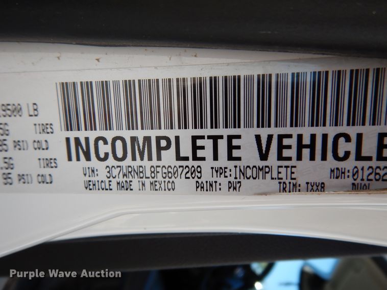 image for item DJ6607 2015 Dodge Ram 5500  bucket truck