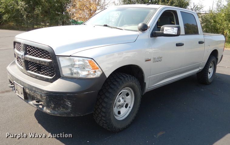 image for item DJ6837 2017 Dodge Ram 1500  Crew Cab pickup truck