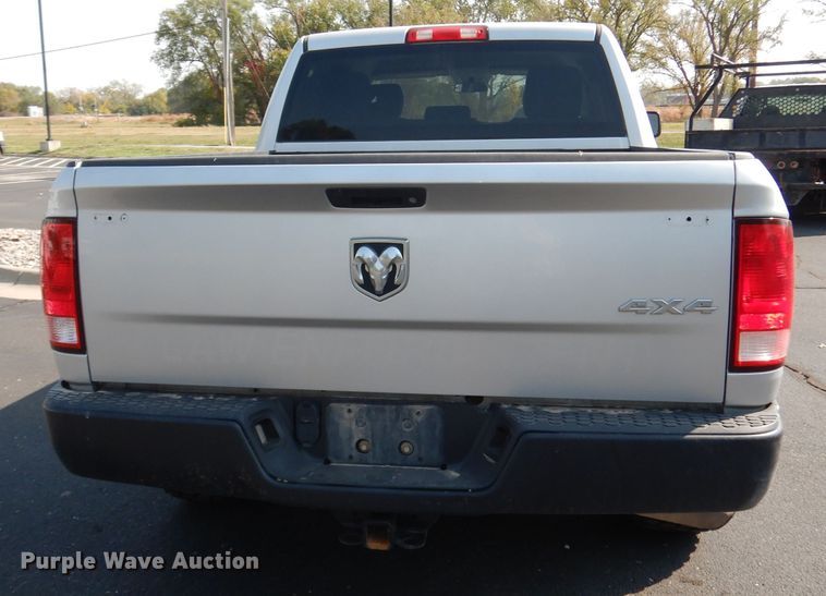 image for item DJ6837 2017 Dodge Ram 1500  Crew Cab pickup truck