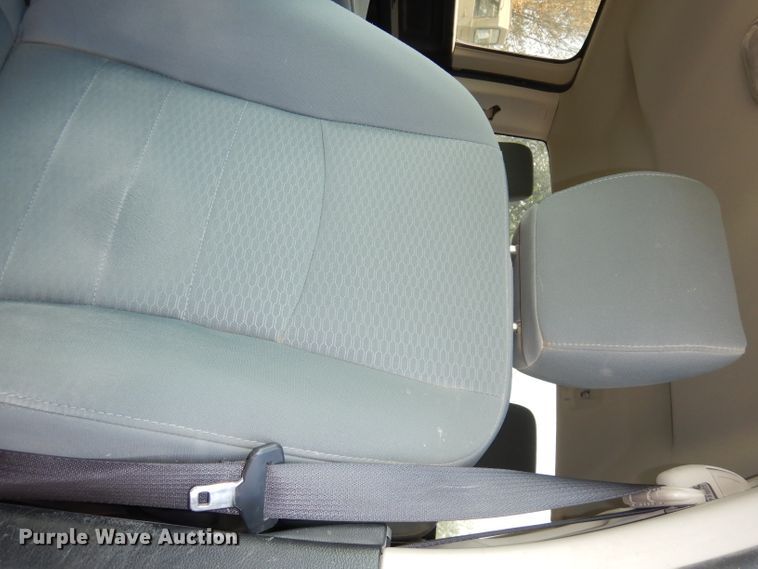 image for item DJ6837 2017 Dodge Ram 1500  Crew Cab pickup truck