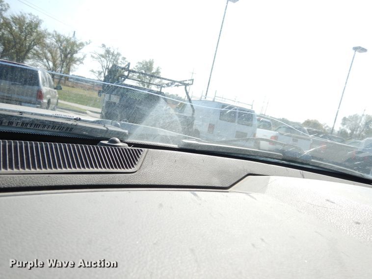 image for item DJ6837 2017 Dodge Ram 1500  Crew Cab pickup truck