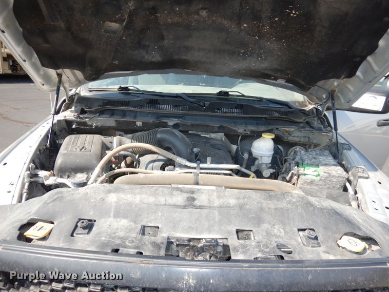 image for item DJ6837 2017 Dodge Ram 1500  Crew Cab pickup truck