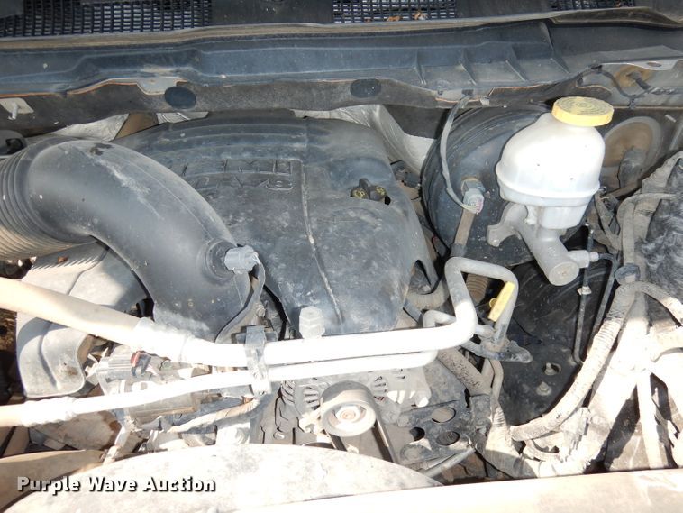 image for item DJ6837 2017 Dodge Ram 1500  Crew Cab pickup truck