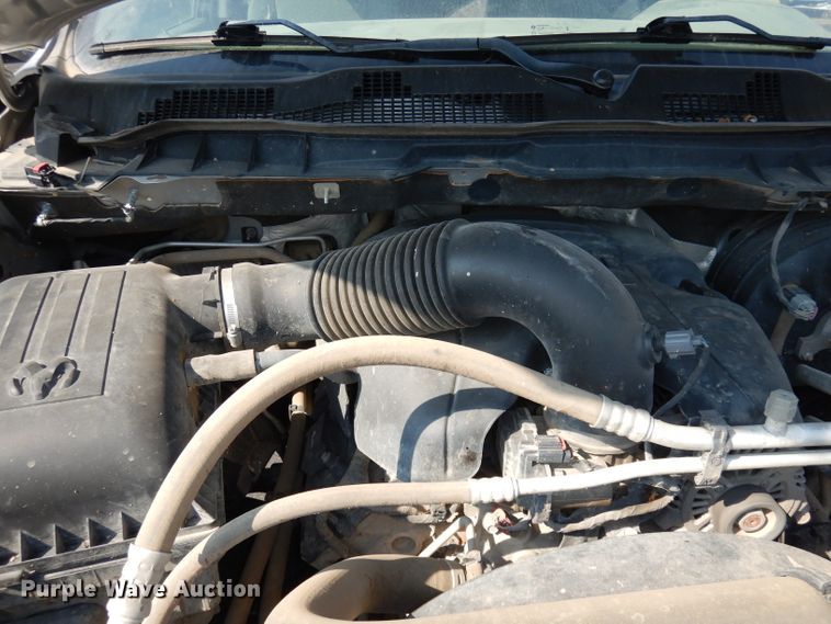 image for item DJ6837 2017 Dodge Ram 1500  Crew Cab pickup truck