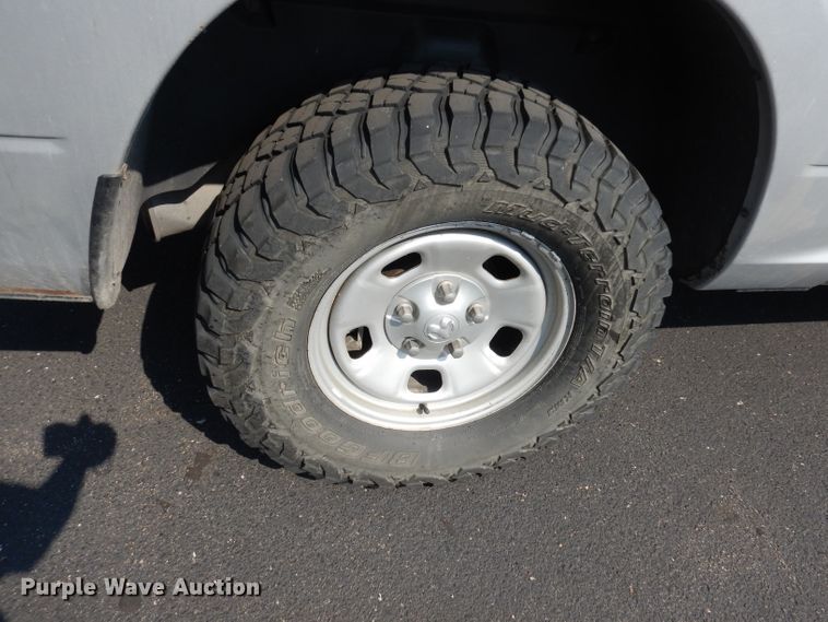 image for item DJ6837 2017 Dodge Ram 1500  Crew Cab pickup truck