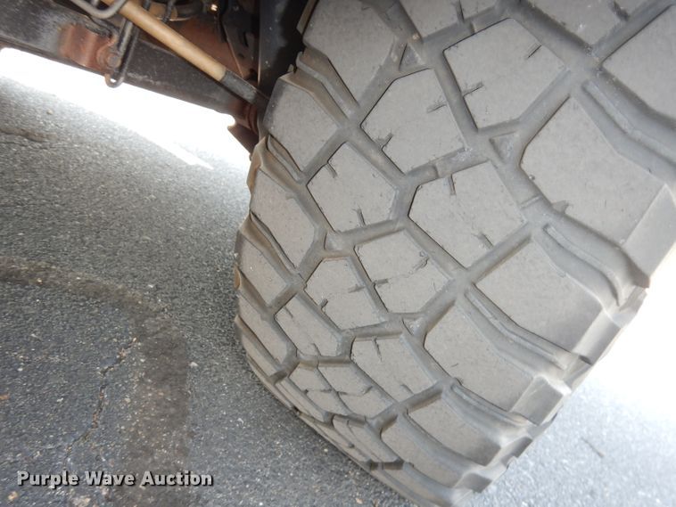 image for item DJ6837 2017 Dodge Ram 1500  Crew Cab pickup truck