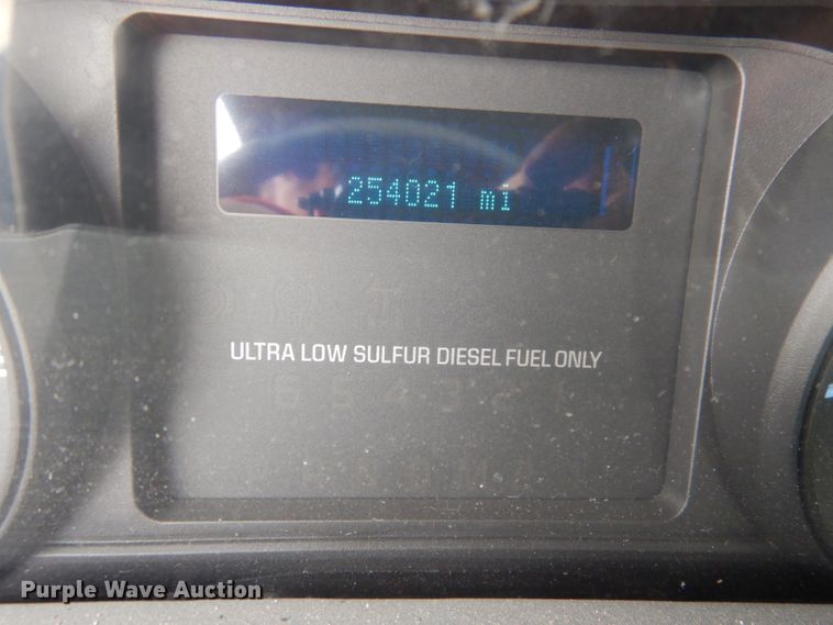 image for item DJ6900 2014 Ford F550 Super Duty XL  rollback truck