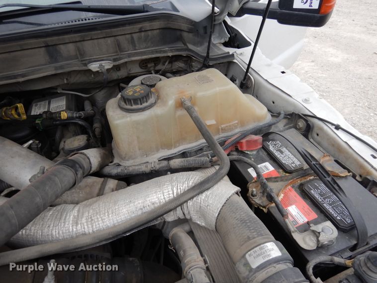 image for item DJ6900 2014 Ford F550 Super Duty XL  rollback truck