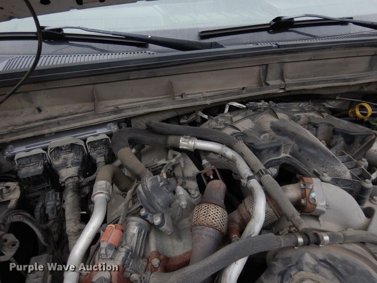 image for item DJ6900 2014 Ford F550 Super Duty XL  rollback truck