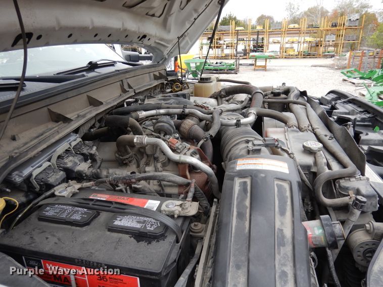 image for item DJ6900 2014 Ford F550 Super Duty XL  rollback truck