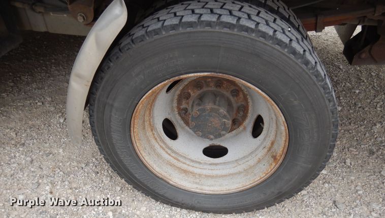 image for item DJ6900 2014 Ford F550 Super Duty XL  rollback truck