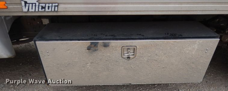 image for item DJ6900 2014 Ford F550 Super Duty XL  rollback truck